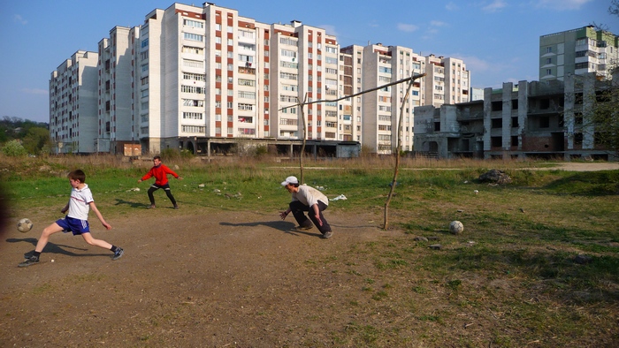 Francis trying to stop a soccer goal in Rîbnița, Moldova